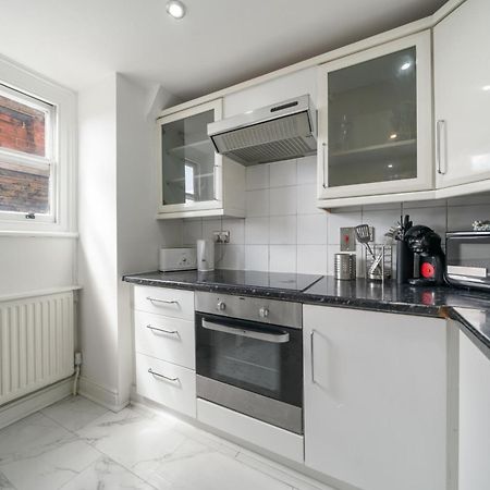 Luxurious 1-Bedroom Penthouse On Oxford Street 11G London Exterior photo