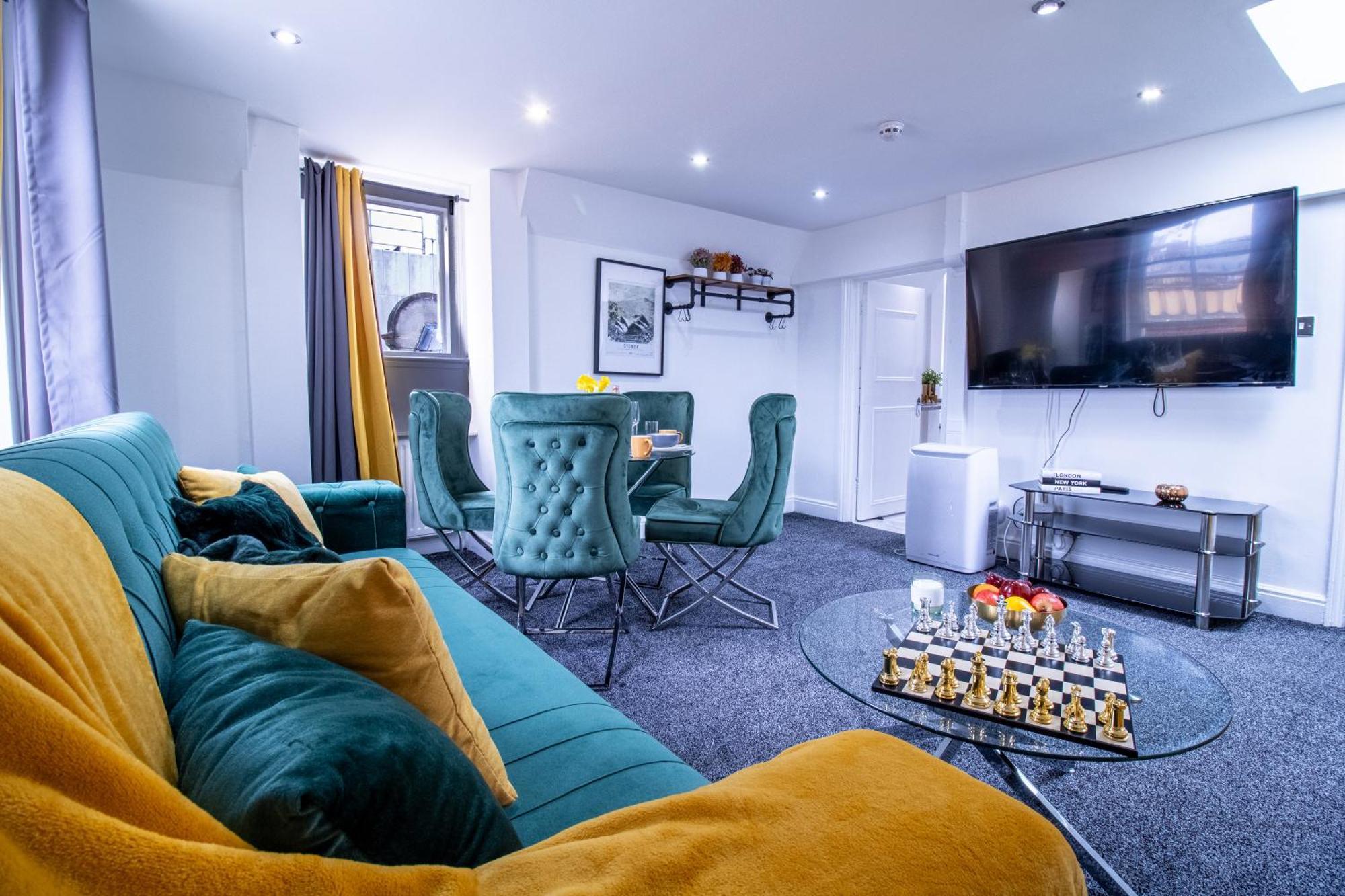 Luxurious 1-Bedroom Penthouse On Oxford Street 11G London Exterior photo