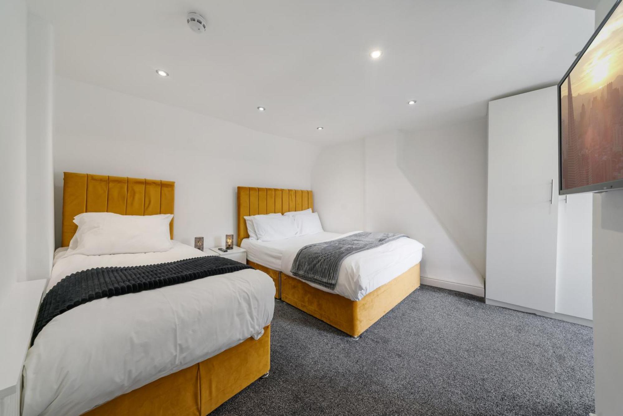 Luxurious 1-Bedroom Penthouse On Oxford Street 11G London Exterior photo
