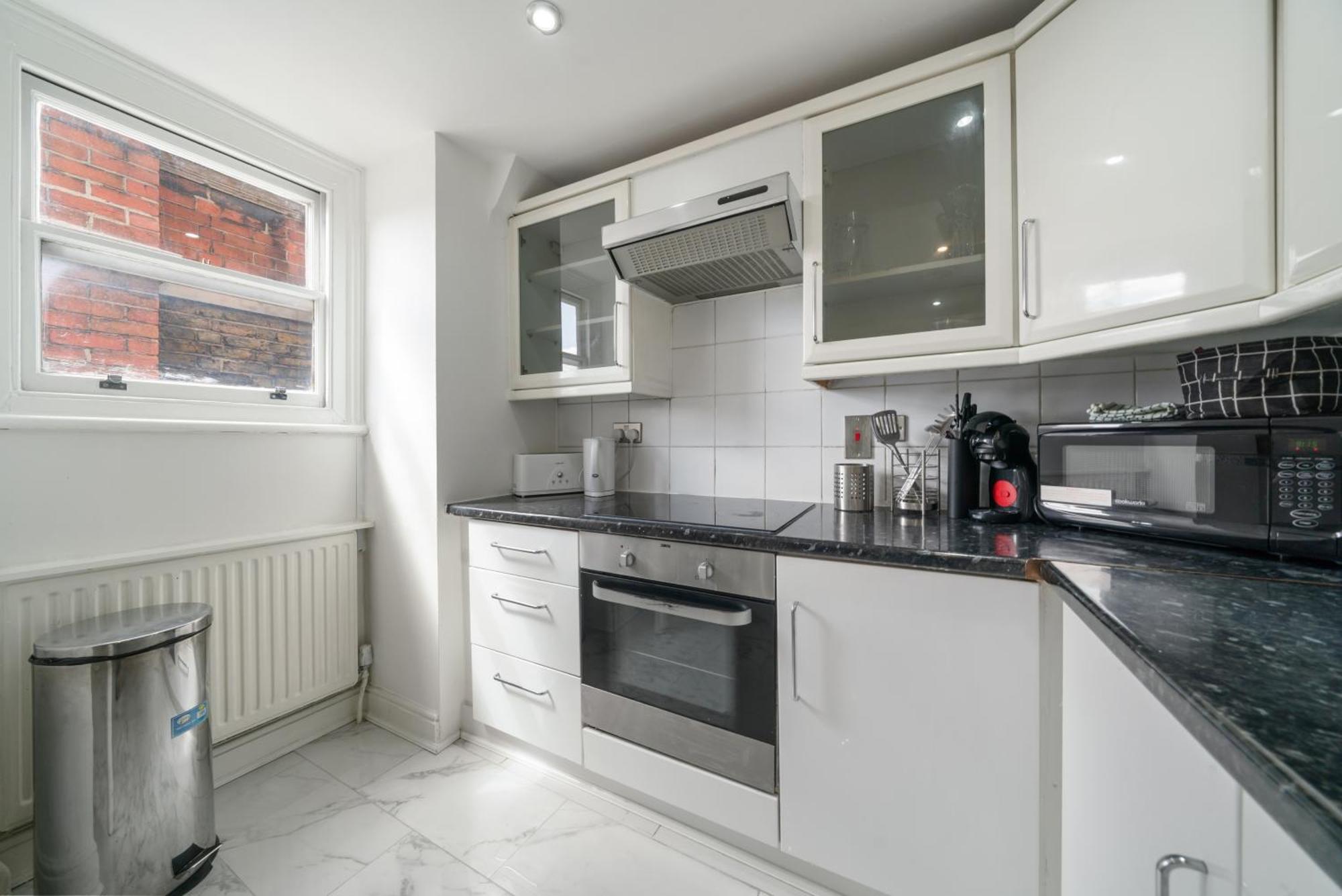 Luxurious 1-Bedroom Penthouse On Oxford Street 11G London Exterior photo